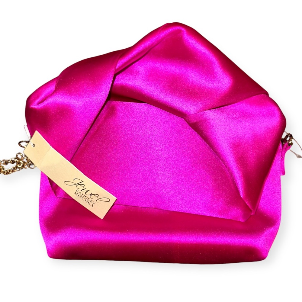 Badgley Mischka – JL0180 – Pink Twist Handle Satin Clutch